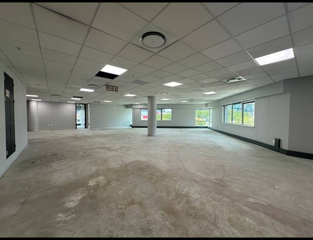 947M² OFFICE TO LET IN SANDTON CENTRAL